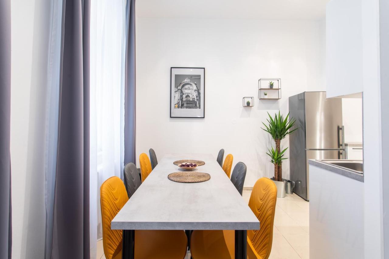 Spacious Apartments Near The River Prague Luaran gambar